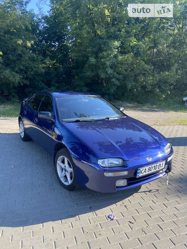 1995 mazda 323