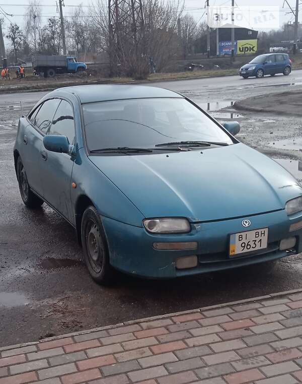 1995 mazda 323