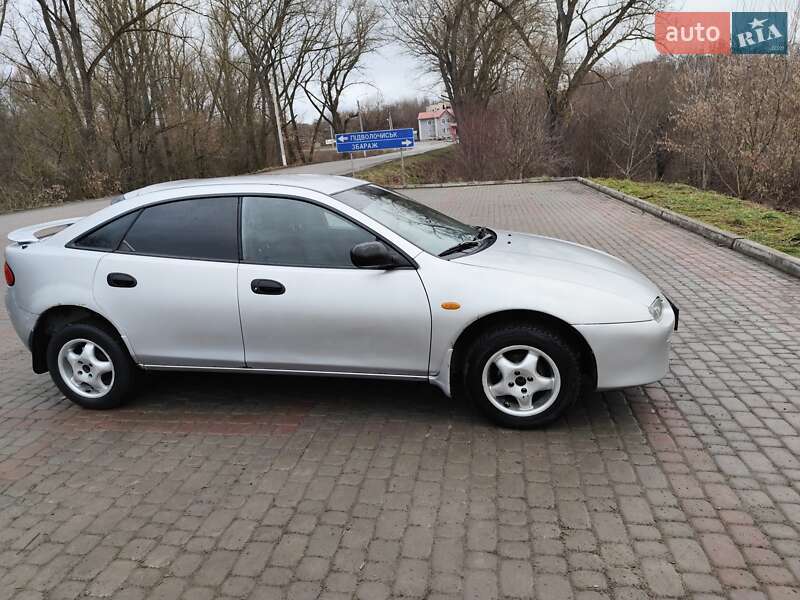 1996 mazda 323
