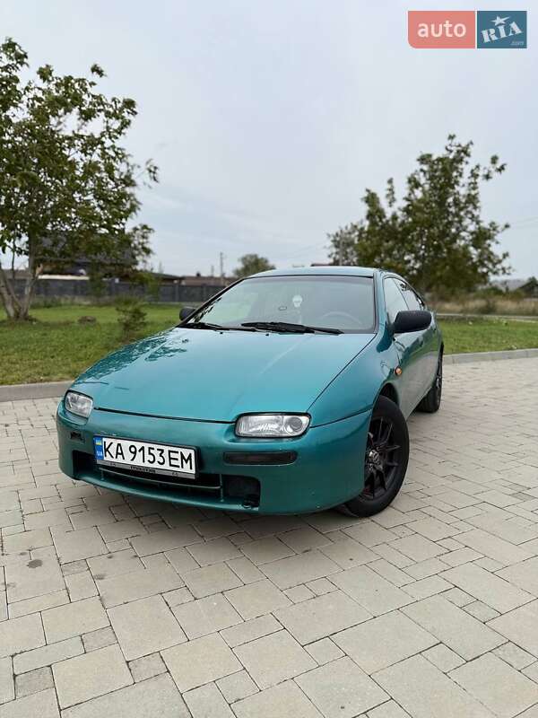 1996 mazda 323