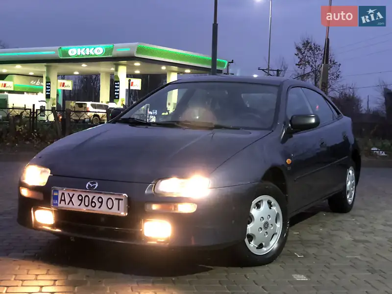 1998 mazda 323