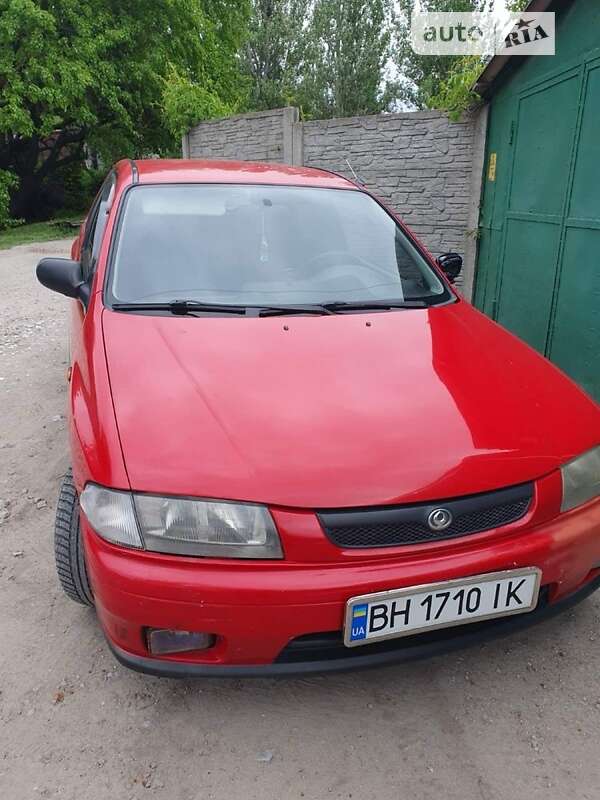 1997 mazda 323