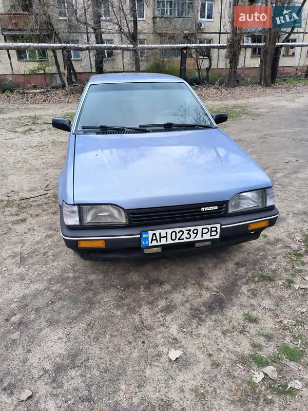 1988 mazda 323