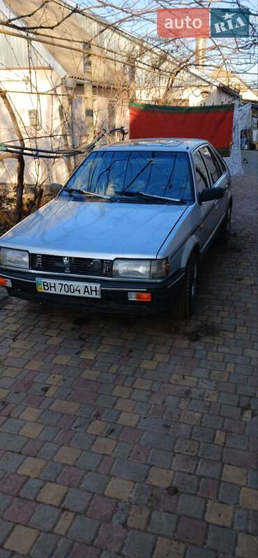 1987 mazda 323