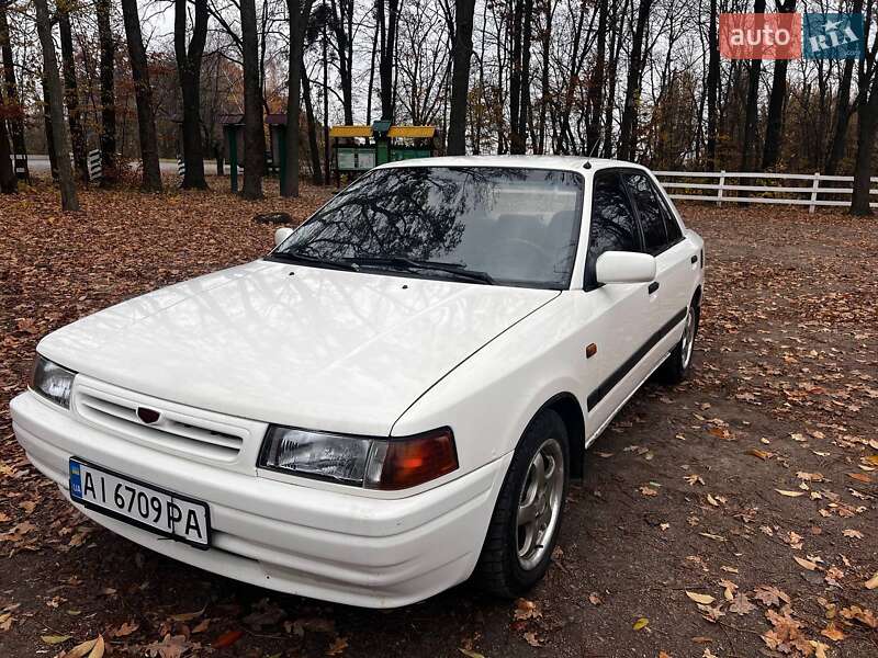 1990 mazda 323
