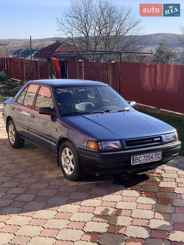 1990 mazda 323