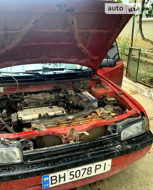 1992 mazda 323
