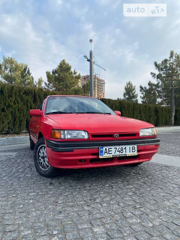 1993 mazda 323
