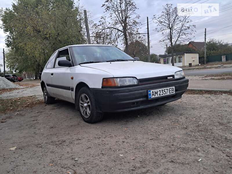 1989 mazda 323