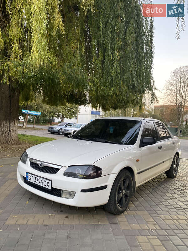 1999 mazda 323