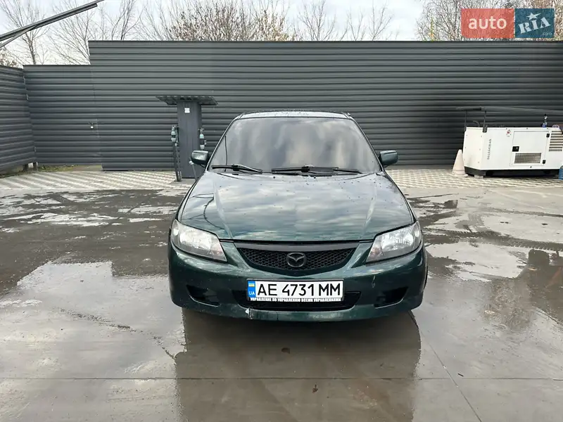 2003 mazda 323