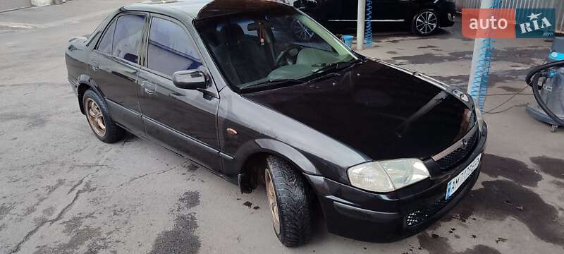 1999 mazda 323