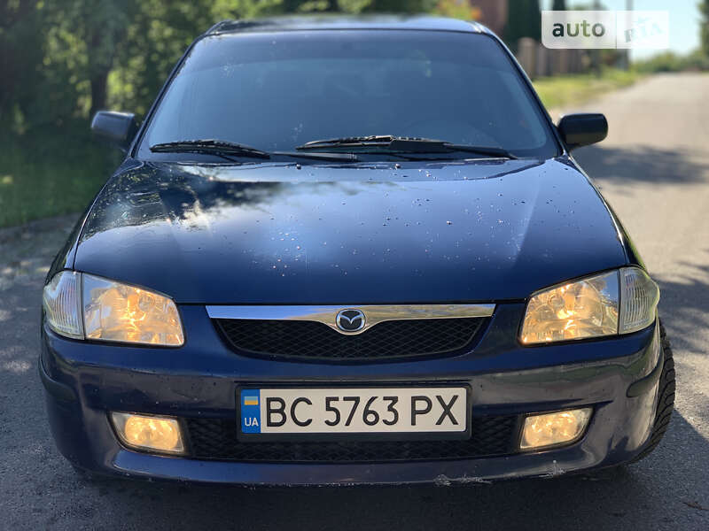 2000 mazda 323