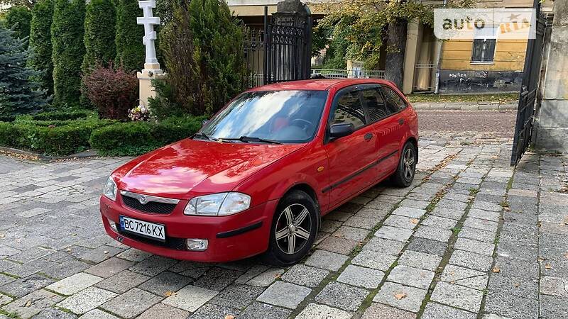 1999 mazda 323