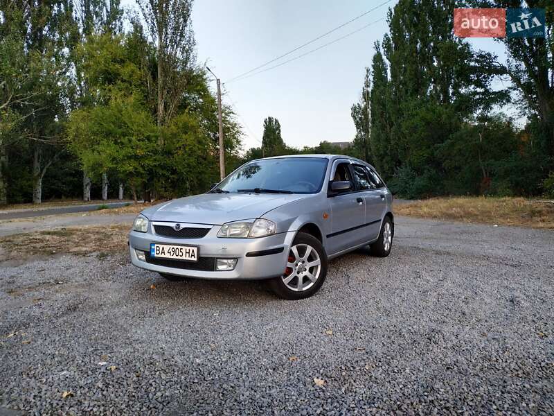 1998 mazda 323 f