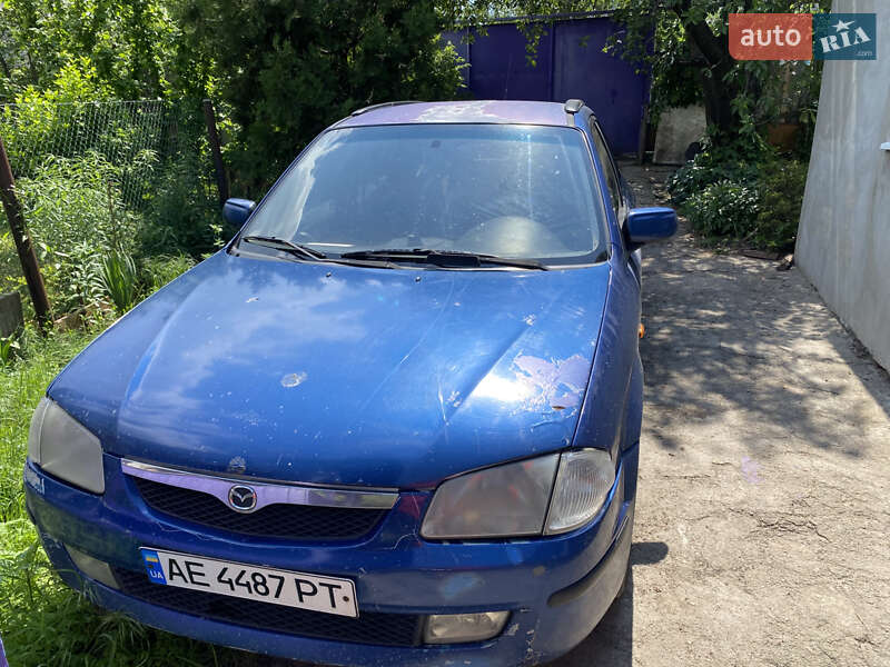 2000 mazda 323