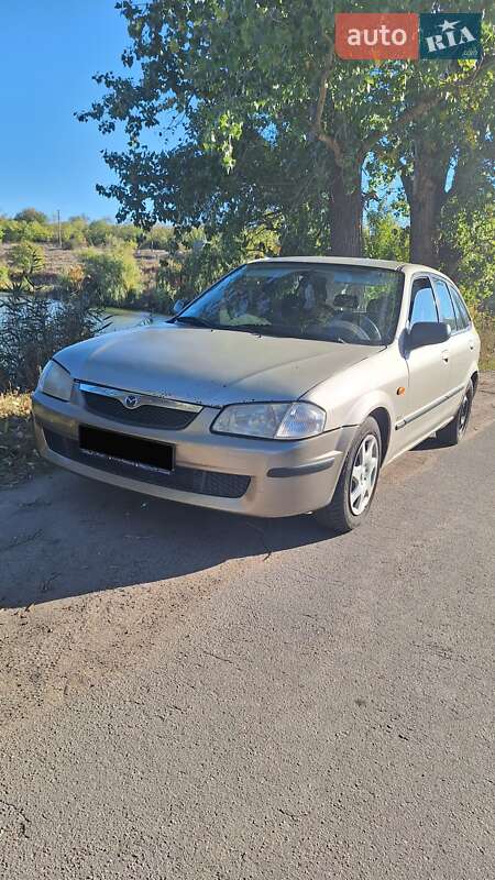 1999 mazda 323
