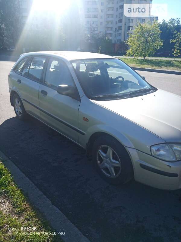 1998 mazda 323
