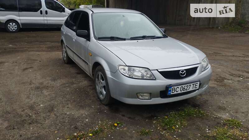 1999 mazda 323