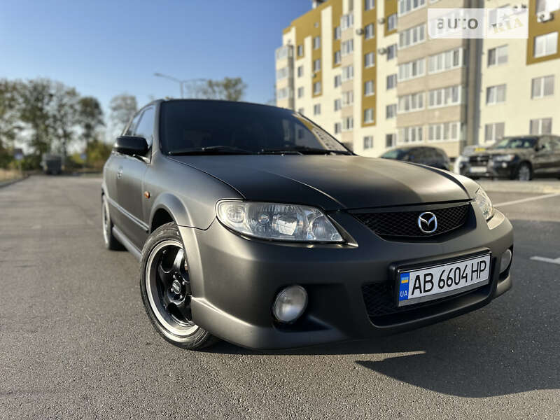 2000 mazda 323-f