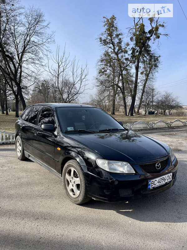 2001 mazda 323 f