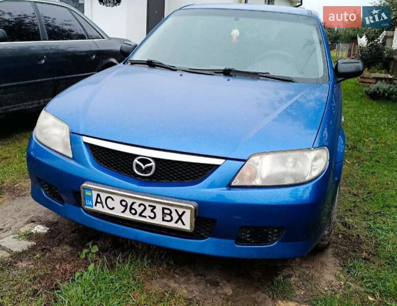 2003 mazda 323 f