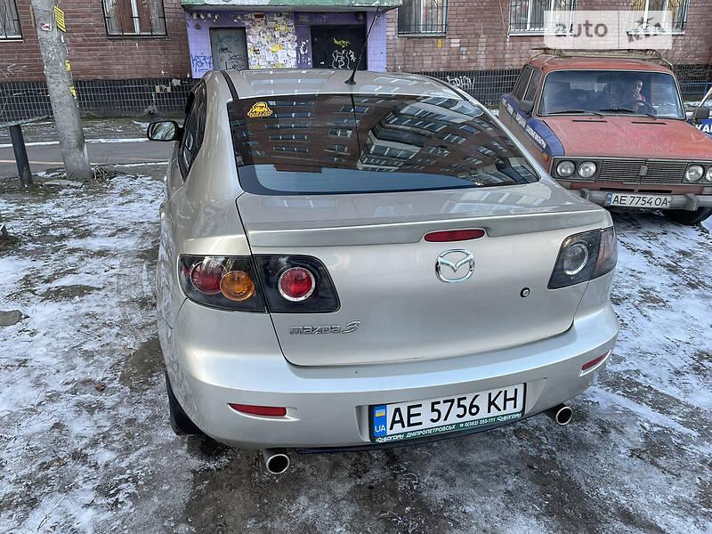 2004 mazda 3
