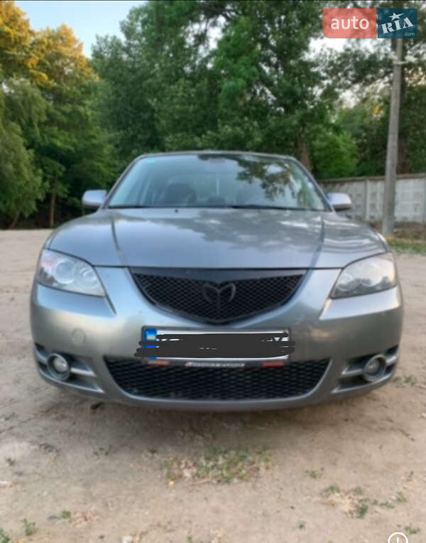 2004 mazda 3