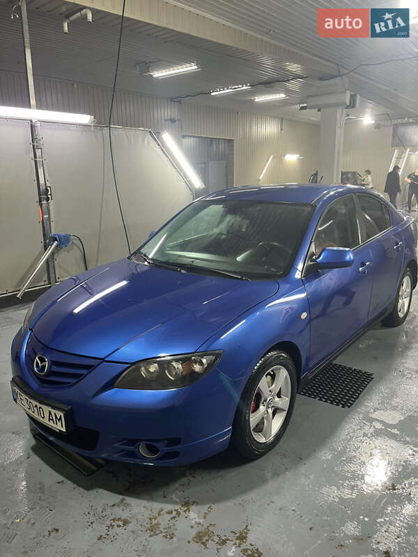 2005 mazda 3