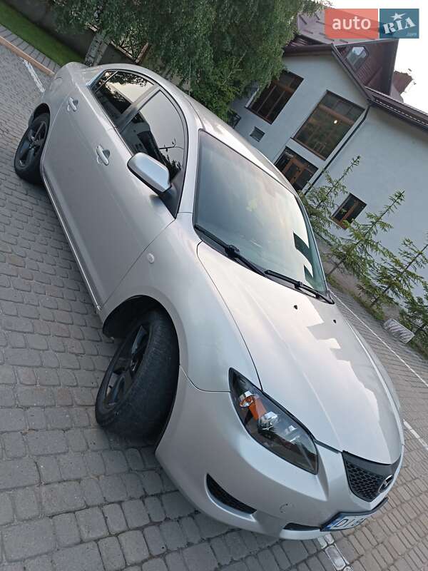 2005 mazda 3