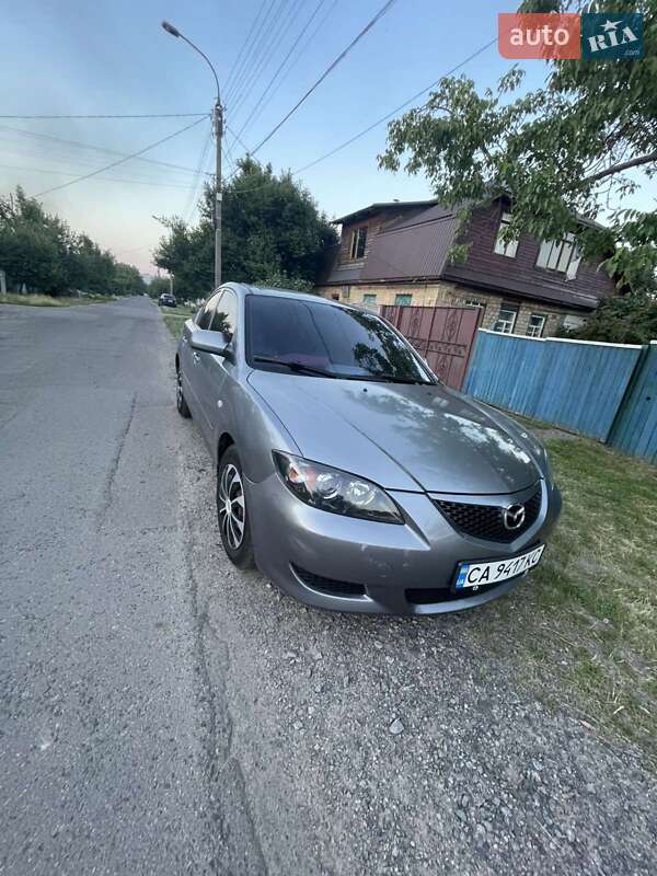 2004 mazda 3
