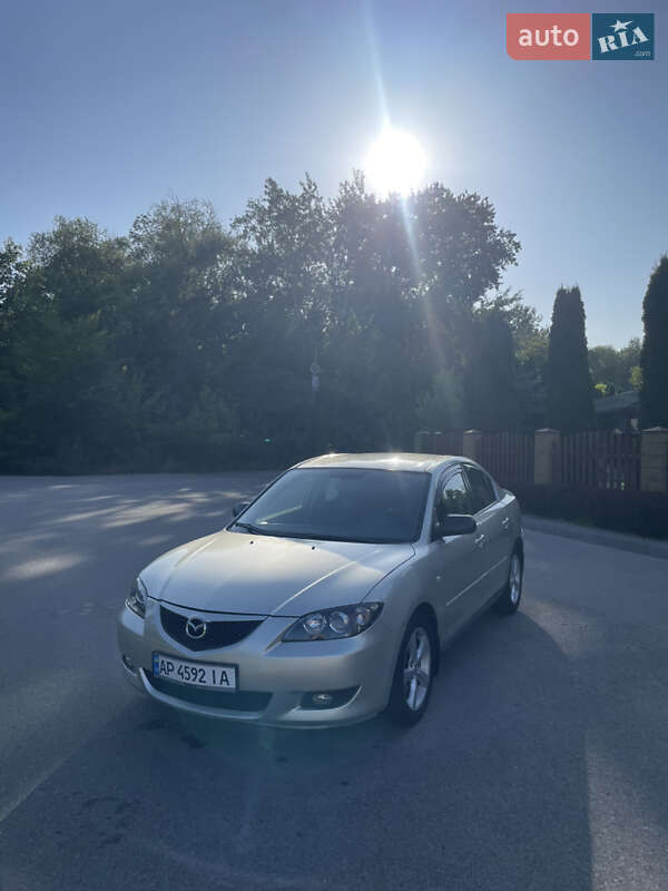 2004 mazda 3