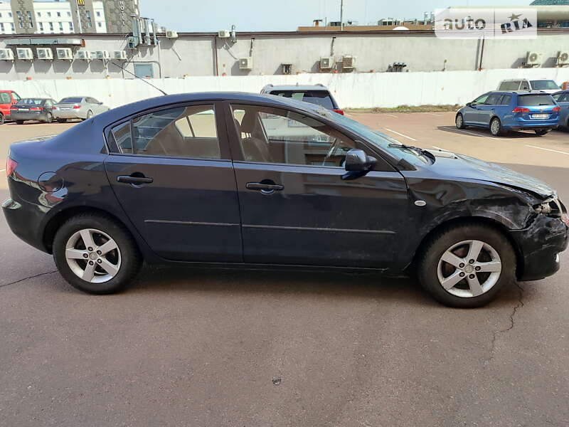 2005 mazda 3