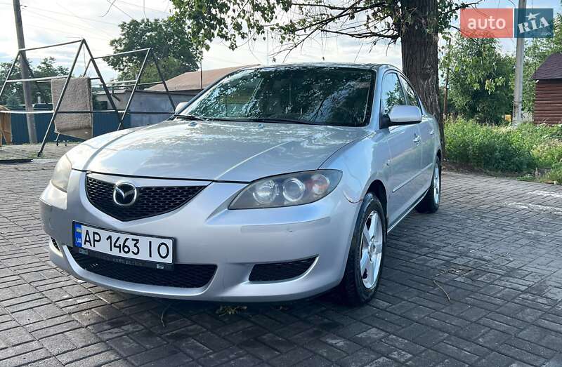 2004 mazda 3
