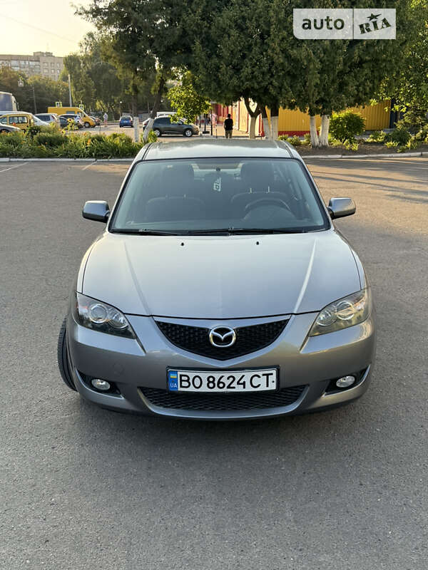 2005 mazda 3