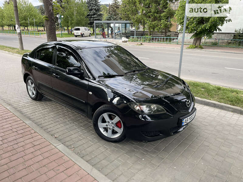 2005 mazda 3