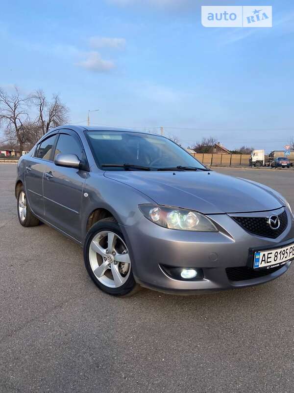 2005 mazda 3