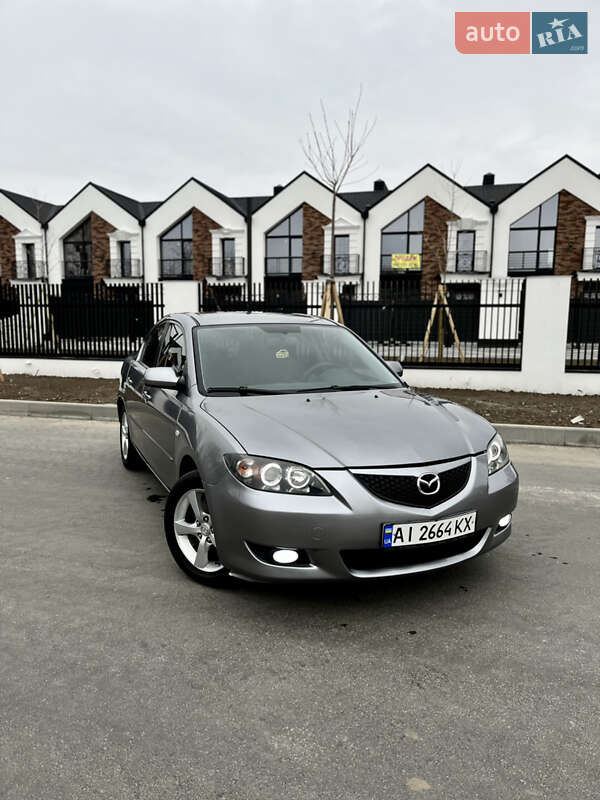 2004 mazda 3