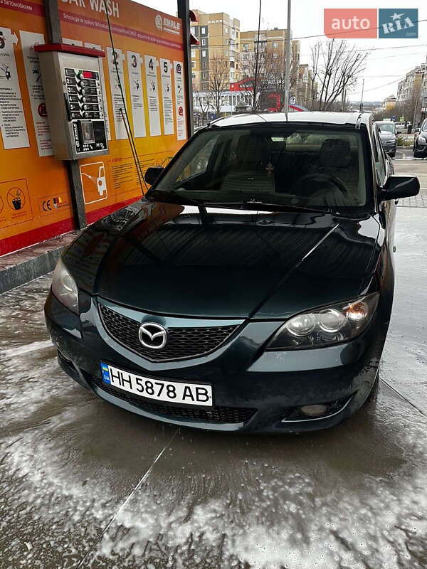 2005 mazda 3