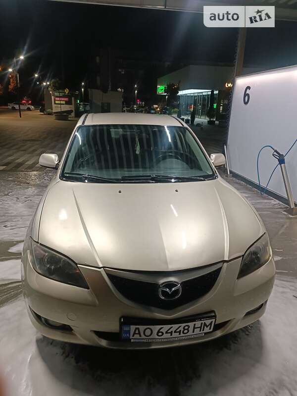 2005 mazda 3