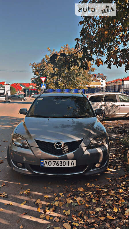 2004 mazda 3