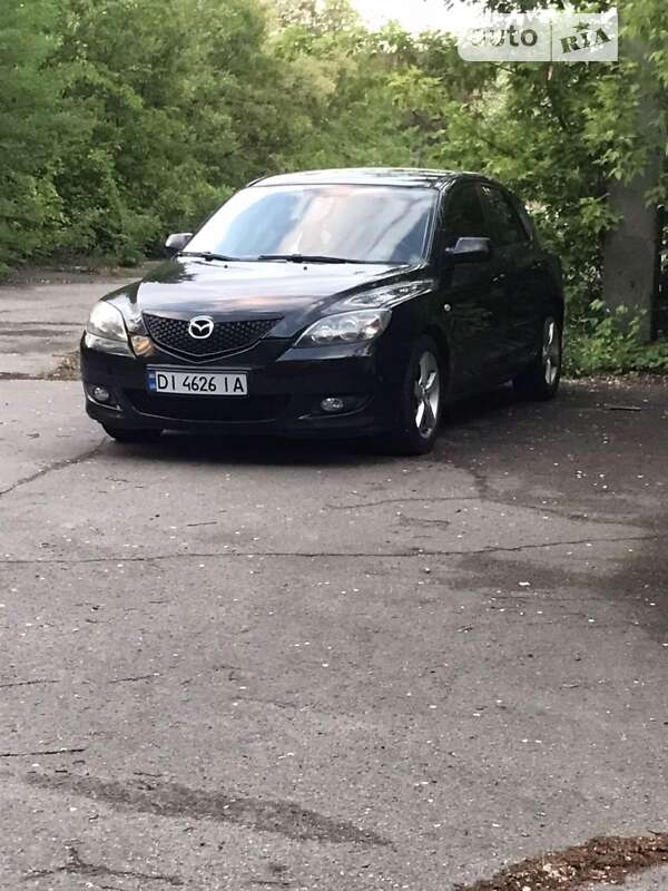 2004 mazda 3