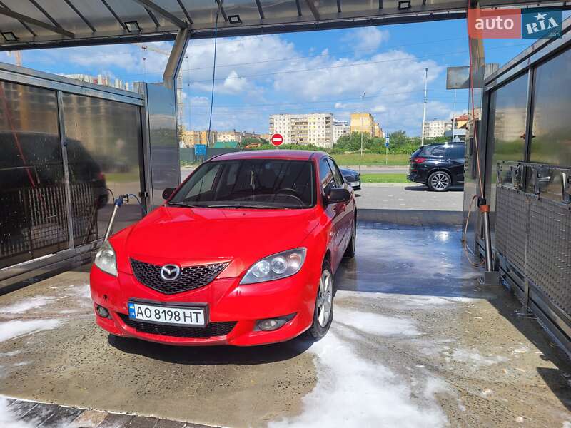2005 mazda 3