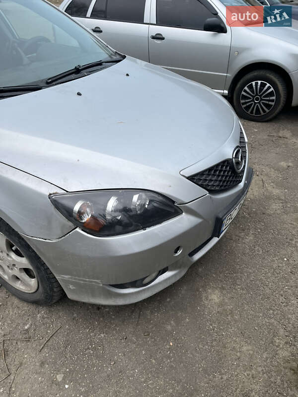 2005 mazda 3