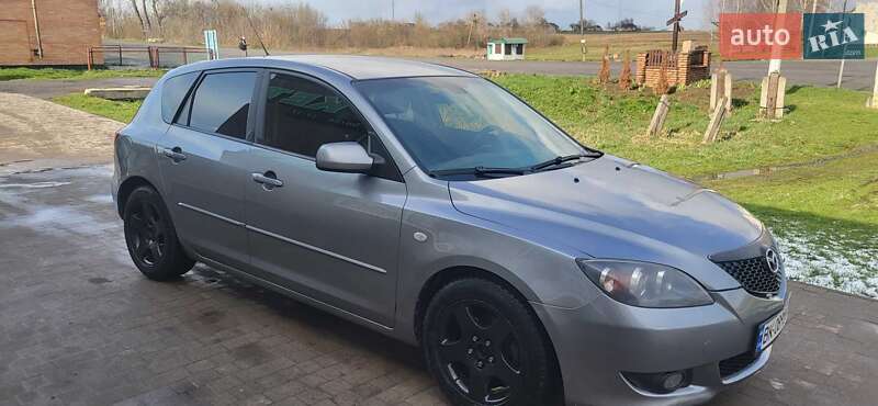 2005 mazda 3