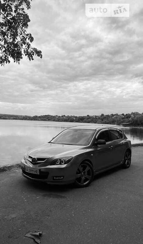 2004 mazda 3