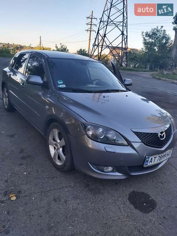 2004 mazda 323