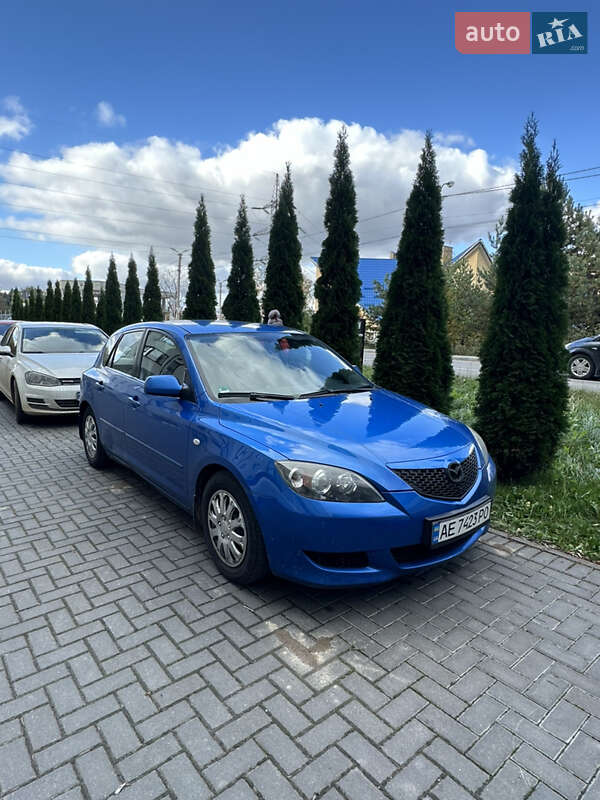 2004 mazda 3