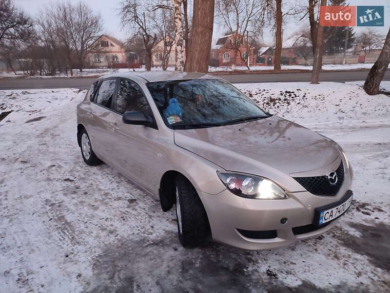 2004 mazda 3