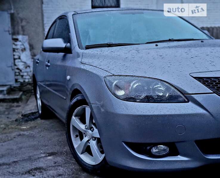 2003 mazda 3